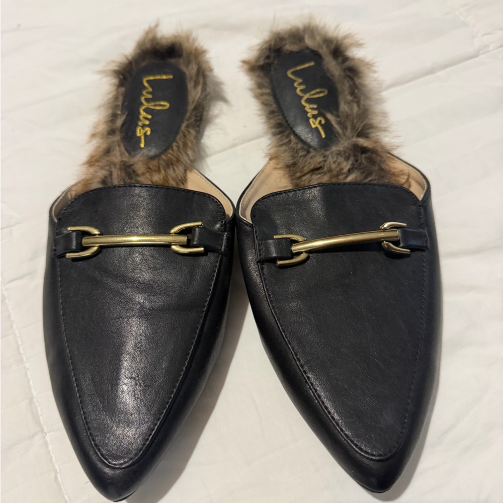 Lulu's Black Mules with Gold Accent and Faux Fur